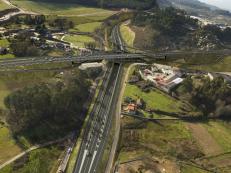 Fotomontaż &ndash; Wiadukty na autostradzie w Galicji (Hiszpania)