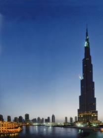 Najwyższy obecnie budynek świata &ndash; Burj Dubai (Wieża Dubaju) &ndash; liczy 828 m. 